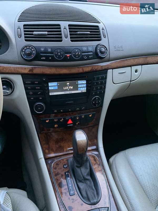 Универсал Mercedes-Benz E-Class 2003 в Львове