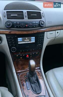 Універсал Mercedes-Benz E-Class 2003 в 