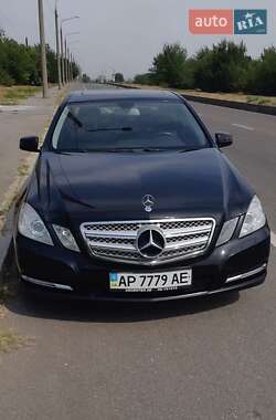 Седан Mercedes-Benz E-Class 2011 в Запорожье