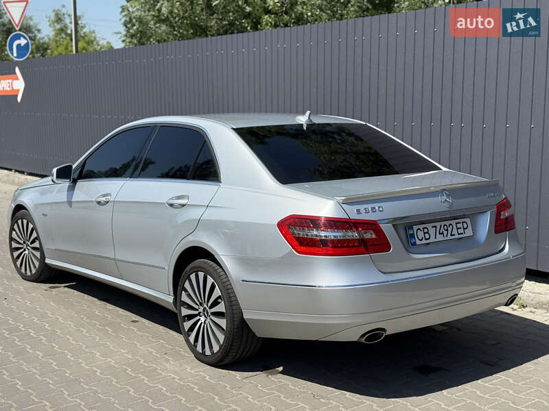 Седан Mercedes-Benz E-Class 2011 в Чернигове фото 8 Седан Mercedes-Benz E-Class 2011 в Чернигове