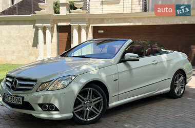 Кабріолет Mercedes-Benz E-Class 2011 в Одесі Кабріолет Mercedes-Benz E-Class 2011 в Одесі