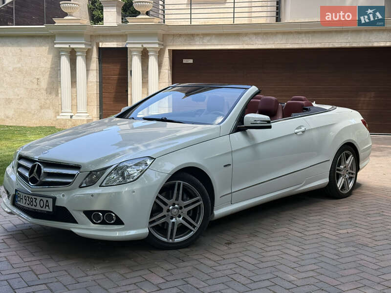 Кабриолет Mercedes-Benz E-Class 2011 в Одессе