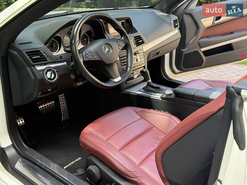 Кабриолет Mercedes-Benz E-Class 2011 в Одессе