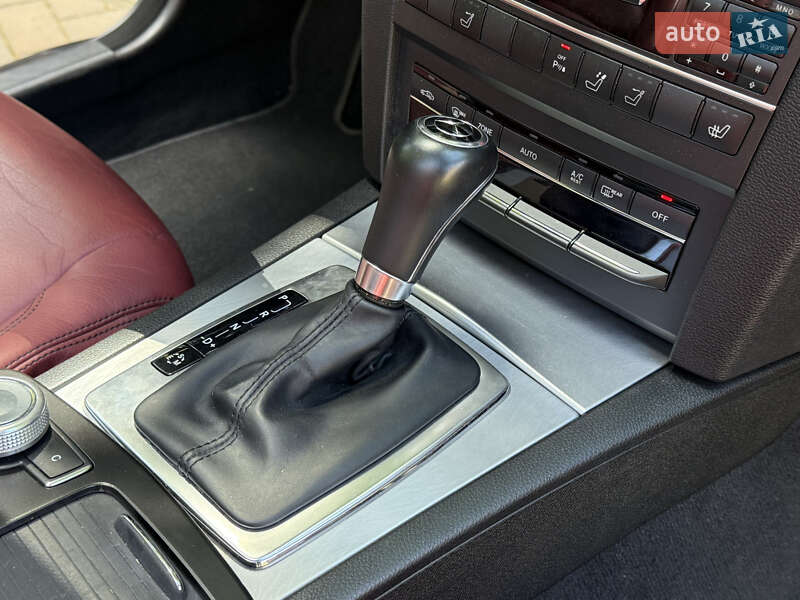 Кабриолет Mercedes-Benz E-Class 2011 в Одессе