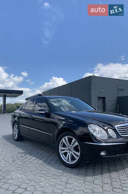 Седан Mercedes-Benz E-Class 2002 в Львові
