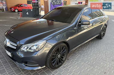 Седан Mercedes-Benz E-Class 2014 в 