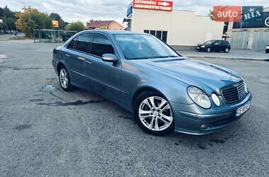 Седан Mercedes-Benz E-Class 2003 в 