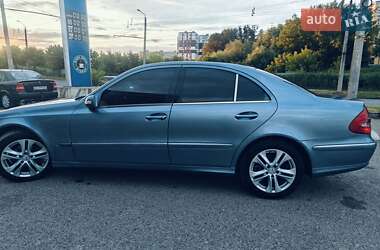 Седан Mercedes-Benz E-Class 2003 в 
