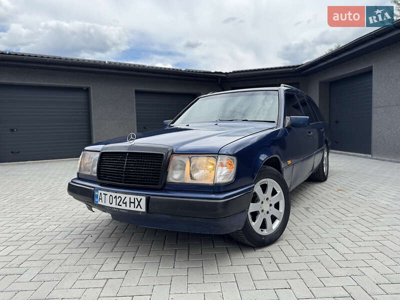 Mercedes-Benz E-Class 1992