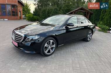 Седан Mercedes-Benz E-Class 2018 в 