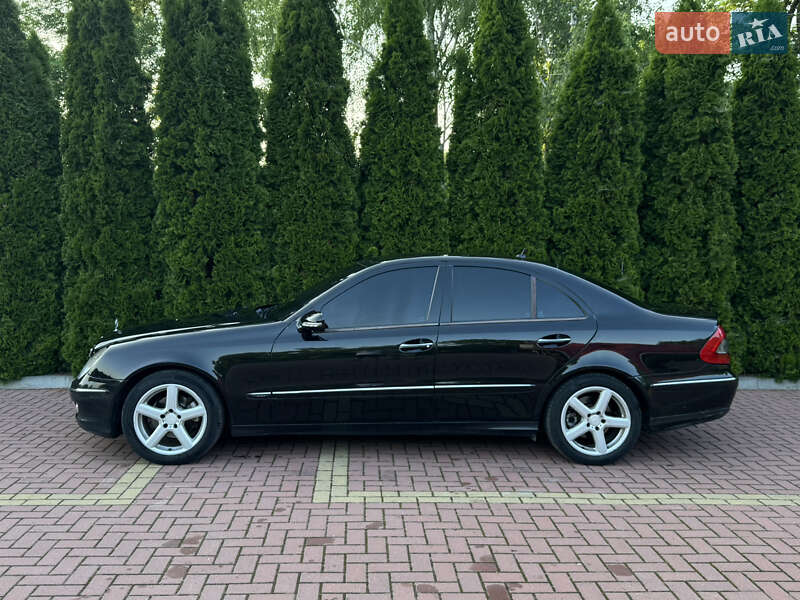 Седан Mercedes-Benz E-Class 2006 в Хмельницком