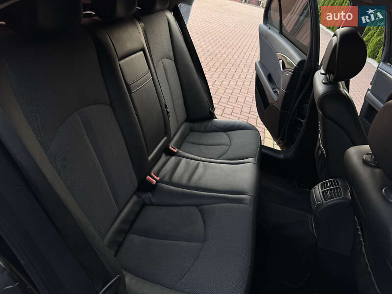 Седан Mercedes-Benz E-Class 2006 в Хмельницком