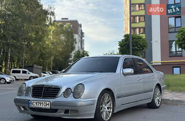 Седан Mercedes-Benz E-Class 2000 в 