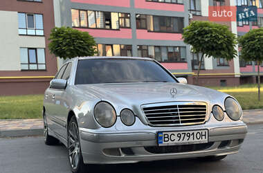 Седан Mercedes-Benz E-Class 2000 в 