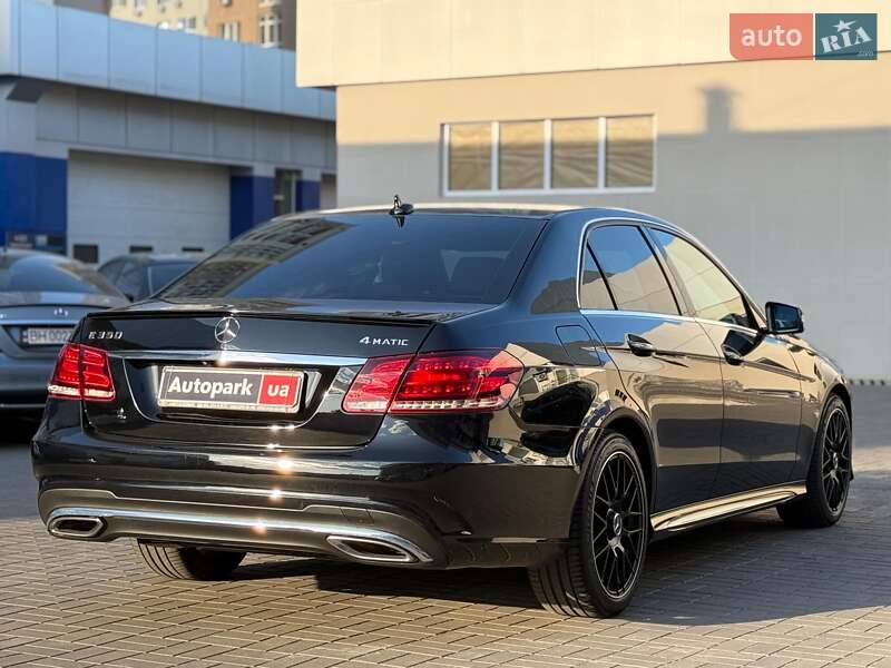 Седан Mercedes-Benz E-Class 2013 в Одессе