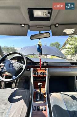 Седан Mercedes-Benz E-Class 1994 в 