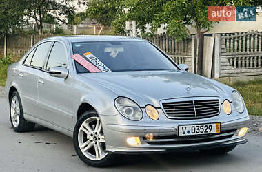 Седан Mercedes-Benz E-Class 2002 в 