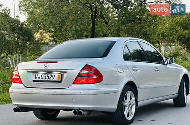 Седан Mercedes-Benz E-Class 2002 в 