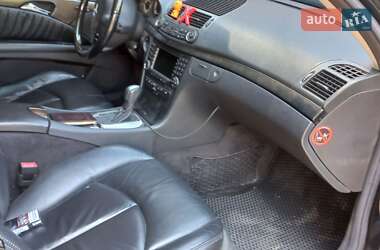 Седан Mercedes-Benz E-Class 2003 в 
