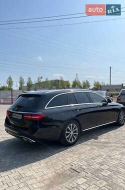 Универсал Mercedes-Benz E-Class 2017 в 