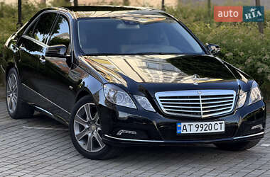 Седан Mercedes-Benz E-Class 2009 в 