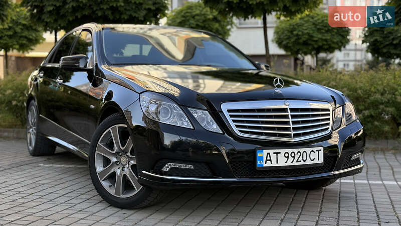 Седан Mercedes-Benz E-Class 2009 в Ивано-Франковске