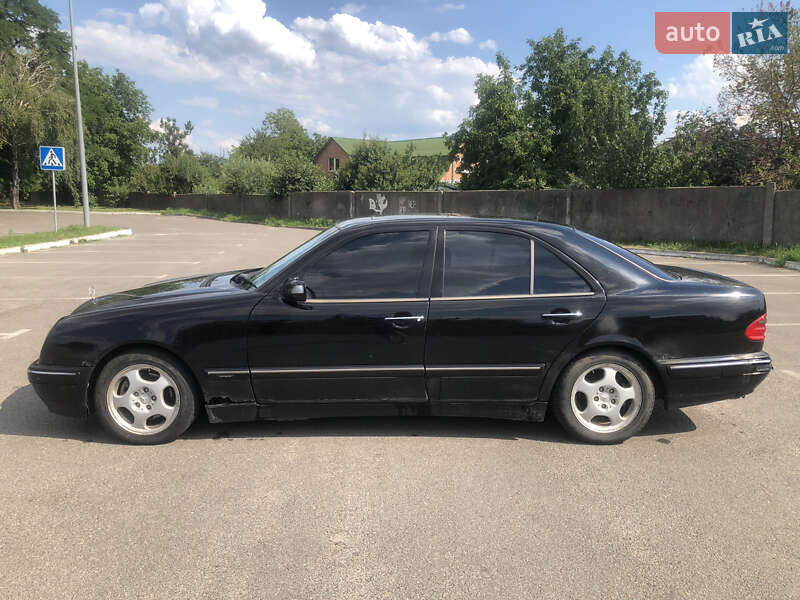 Седан Mercedes-Benz E-Class 1999 в Борисполе