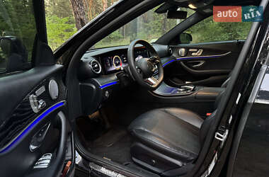 Седан Mercedes-Benz E-Class 2018 в 