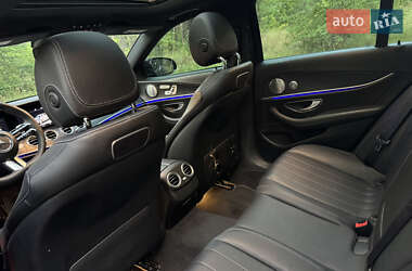 Седан Mercedes-Benz E-Class 2018 в 