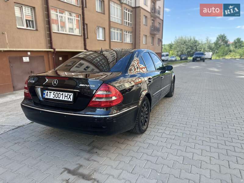 Седан Mercedes-Benz E-Class 2002 в Ивано-Франковске