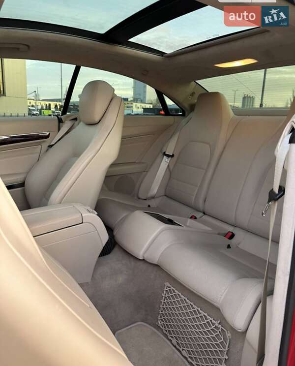 Купе Mercedes-Benz E-Class 2013 в Львове