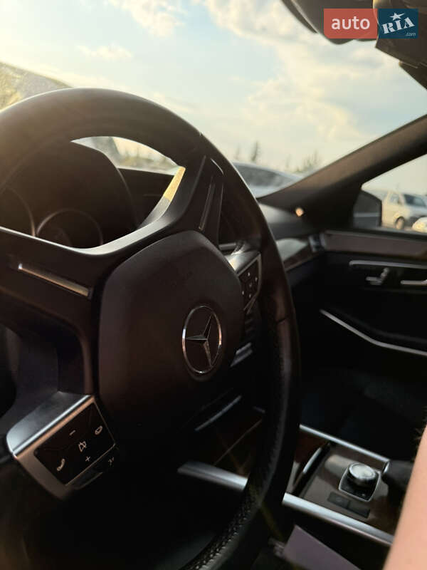 Седан Mercedes-Benz E-Class 2014 в Ужгороде