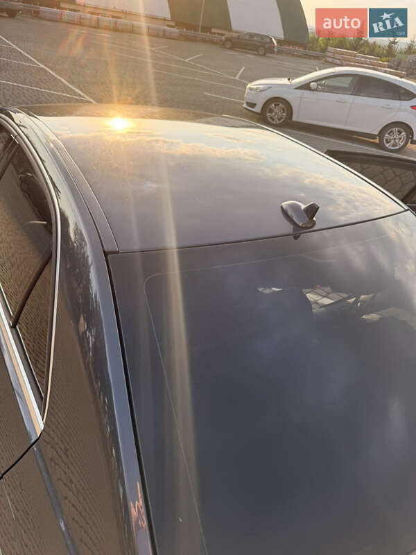 Седан Mercedes-Benz E-Class 2014 в Ужгороде