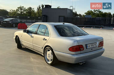 Седан Mercedes-Benz E-Class 1999 в 