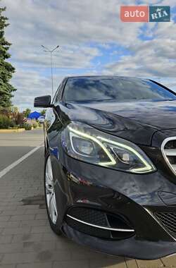 Седан Mercedes-Benz E-Class 2015 в 