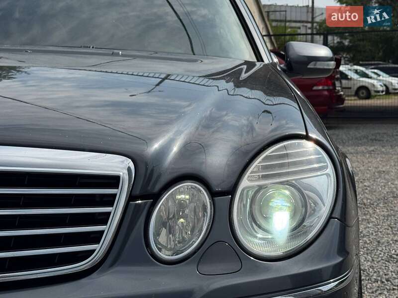 Седан Mercedes-Benz E-Class 2008 в Днепре