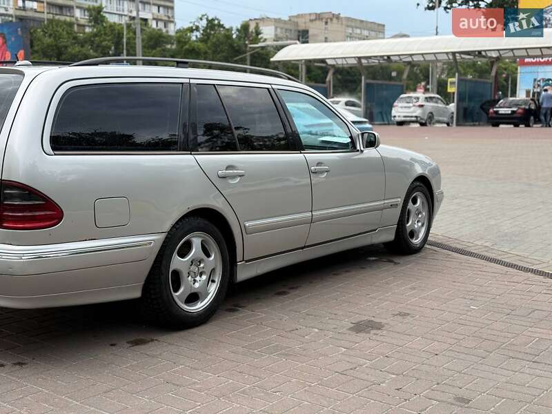Універсал Mercedes-Benz E-Class 2000 в Києві фото 8 Універсал Mercedes-Benz E-Class 2000 в Києві