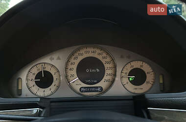 Универсал Mercedes-Benz E-Class 2005 в 