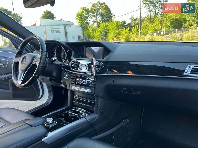 Седан Mercedes-Benz E-Class 2014 в Очакове