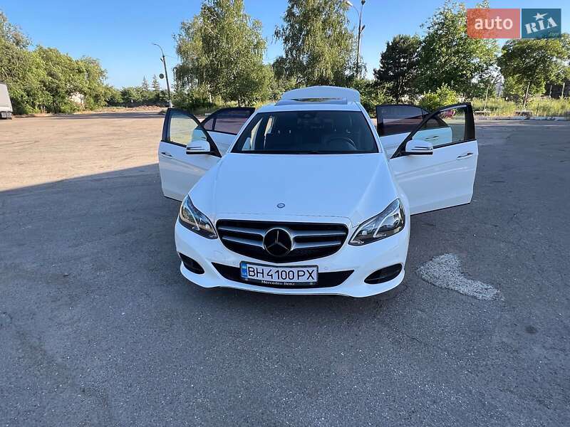 Седан Mercedes-Benz E-Class 2014 в Очакове