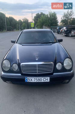 Седан Mercedes-Benz E-Class 1996 в Хмельницком