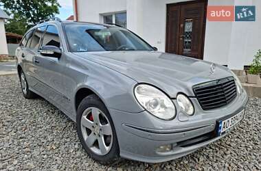 Универсал Mercedes-Benz E-Class 2003 в  фото 21 Универсал Mercedes-Benz E-Class 2003 в