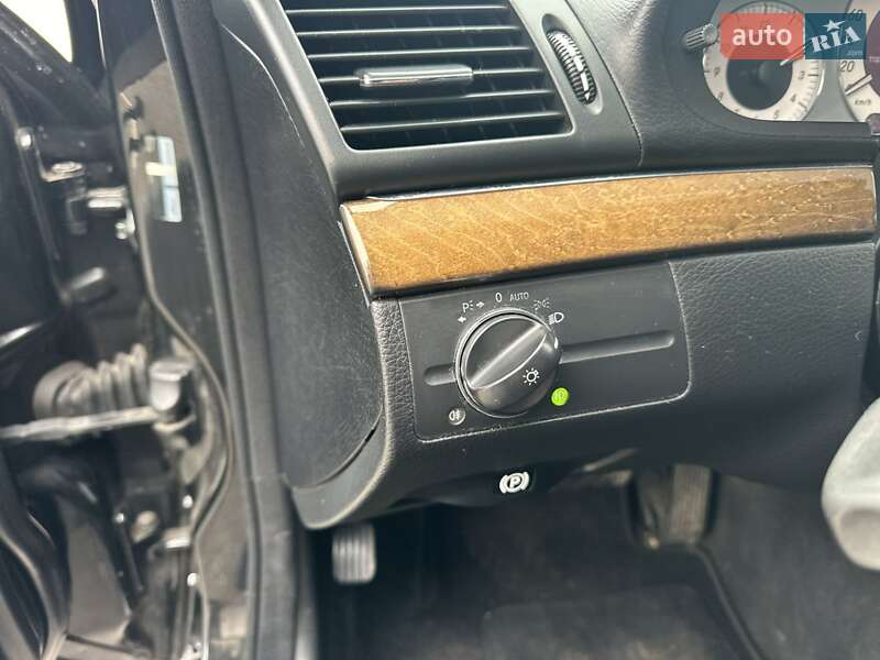 Седан Mercedes-Benz E-Class 2008 в Кривом Роге