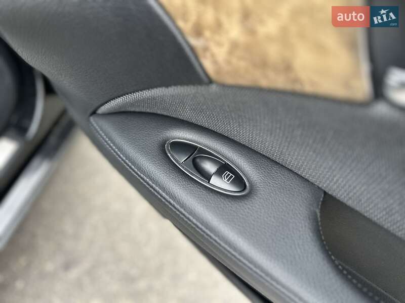 Седан Mercedes-Benz E-Class 2008 в Кривом Роге
