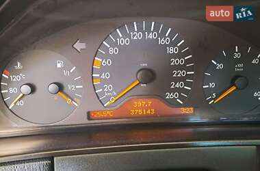 Седан Mercedes-Benz E-Class 1998 в Одессе