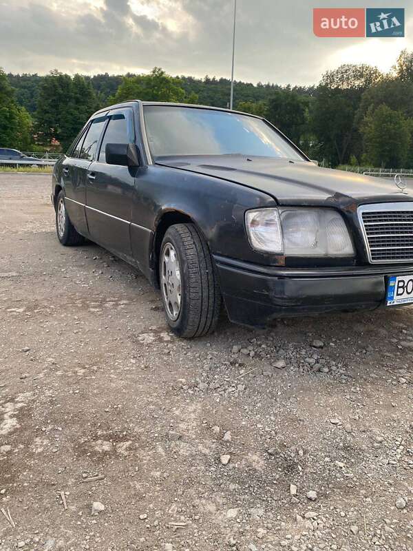 Седан Mercedes-Benz E-Class 1995 в Тернополе