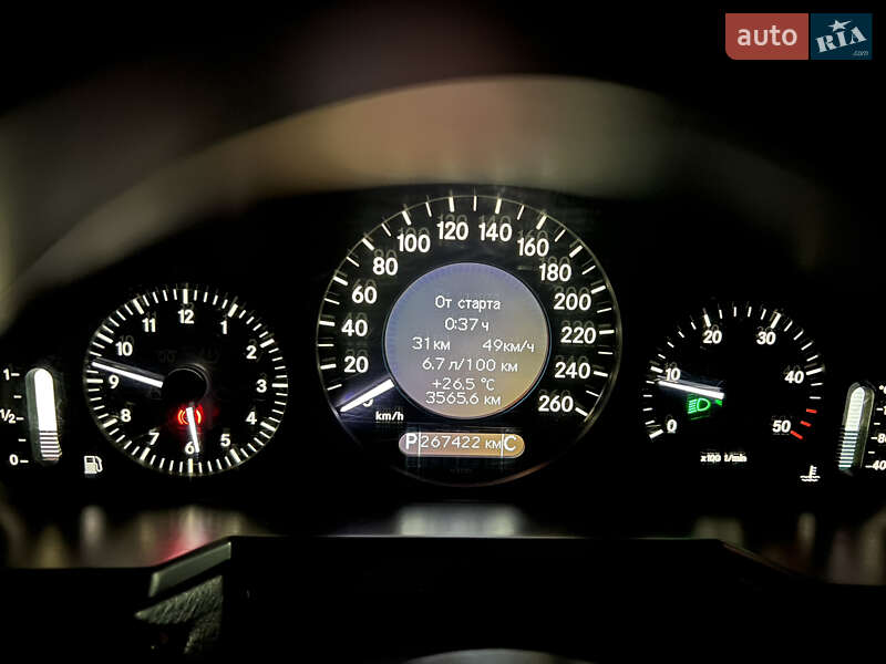 Седан Mercedes-Benz E-Class 2006 в Киеве