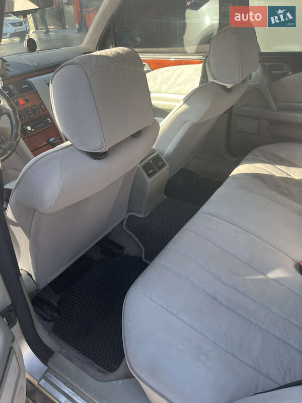 Седан Mercedes-Benz E-Class 1996 в Полтаве