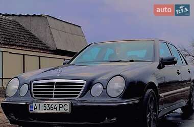 Седан Mercedes-Benz E-Class 2001 в Переяславі