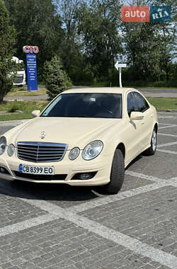 Седан Mercedes-Benz E-Class 2008 в 